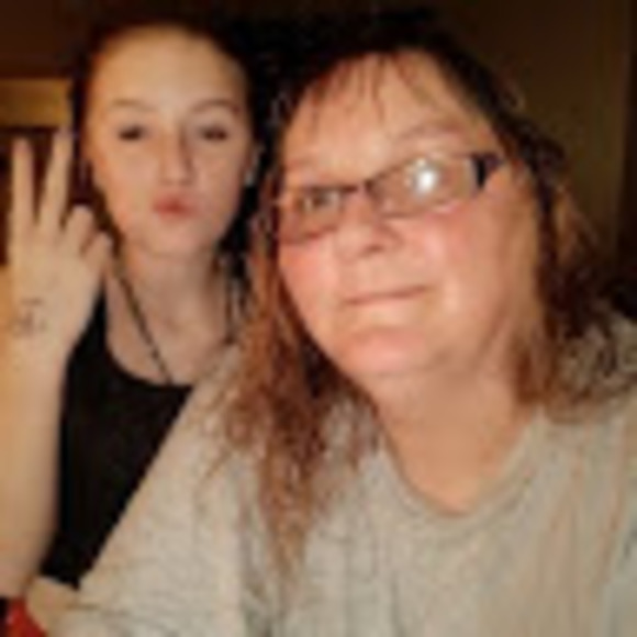 Meet your Posher, Brenda - Picture 1 of 1